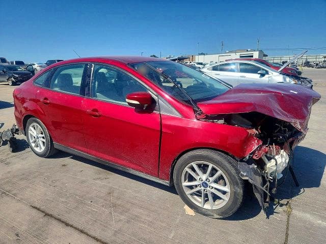 2017 FORD FOCUS SE 4