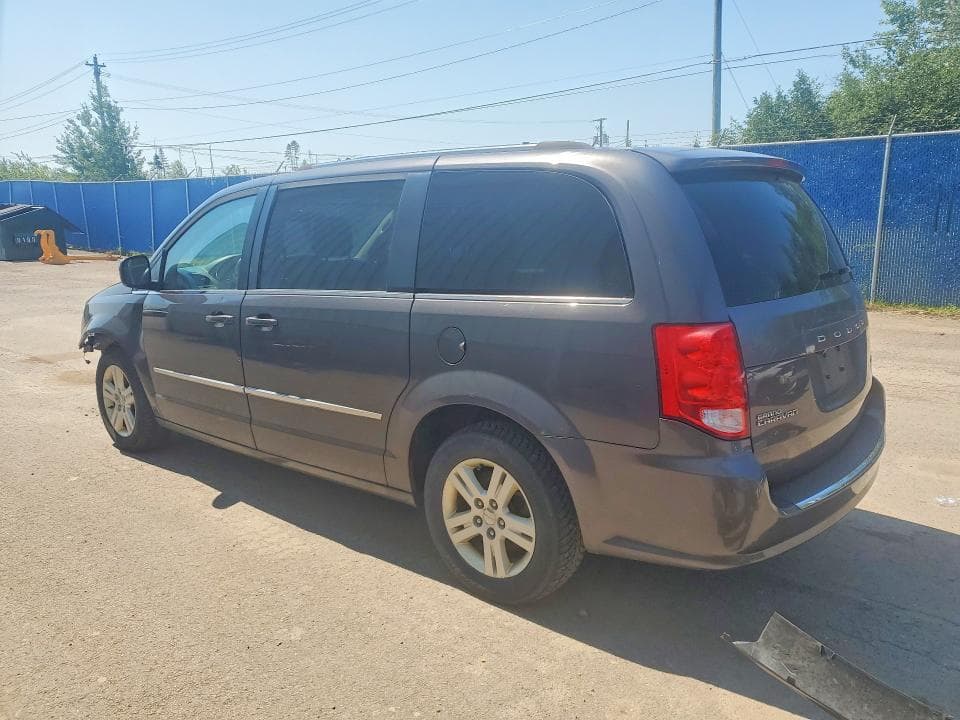 2017 DODGE GRAND CARAVAN CREW 2