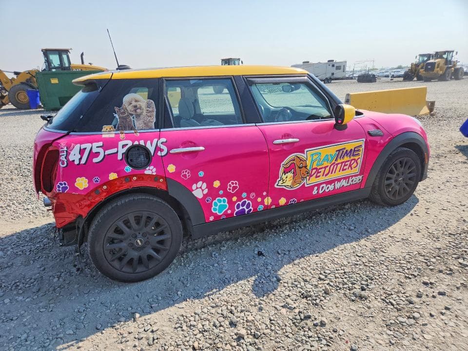 2023 MINI COOPER 3