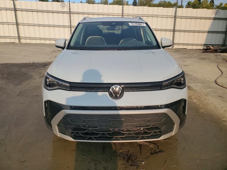 2025 VOLKSWAGEN TAOS SE 5