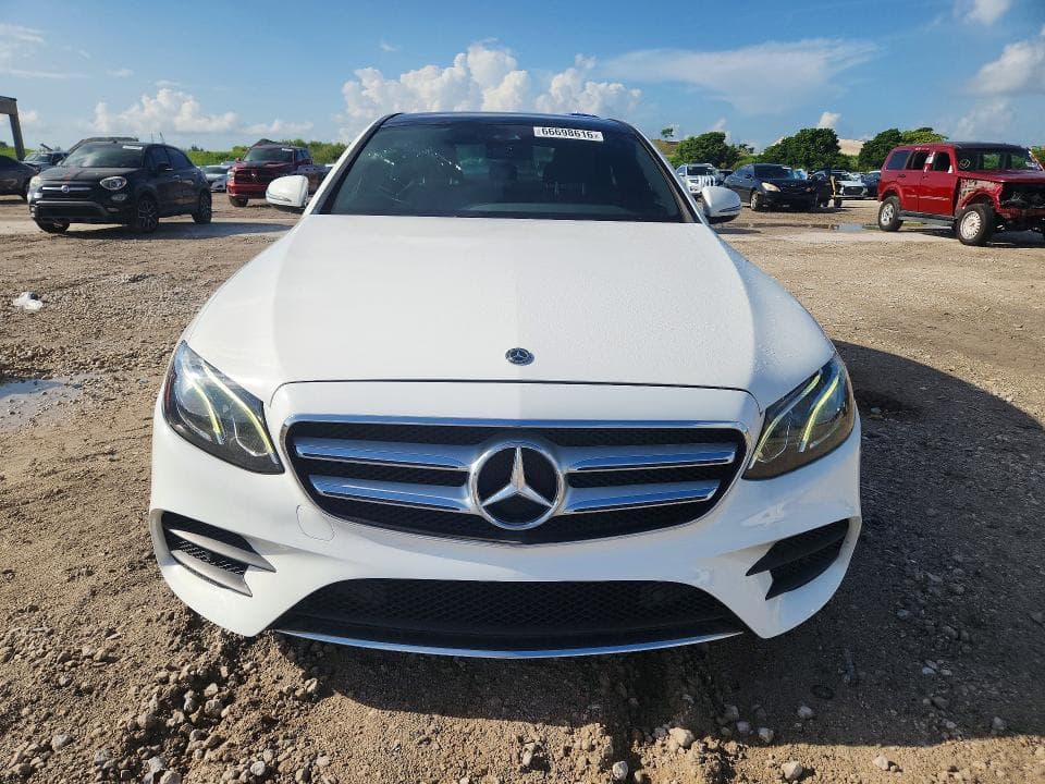 2018 MERCEDES-BENZ E 300 5