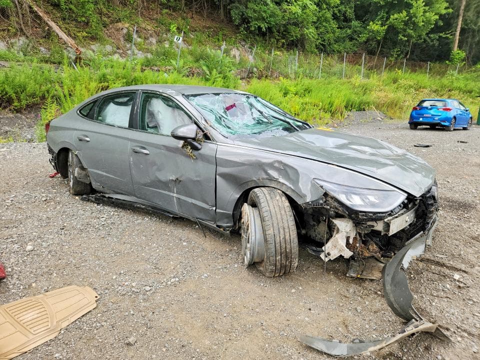 2023 HYUNDAI SONATA SEL 4