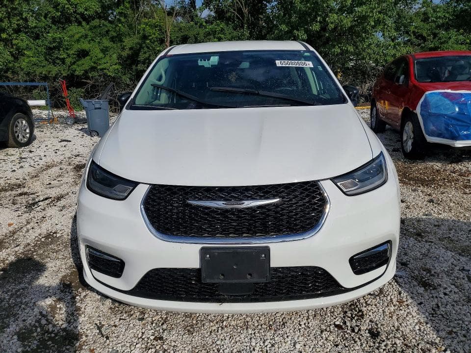 2024 CHRYSLER PACIFICA TOURING L 5