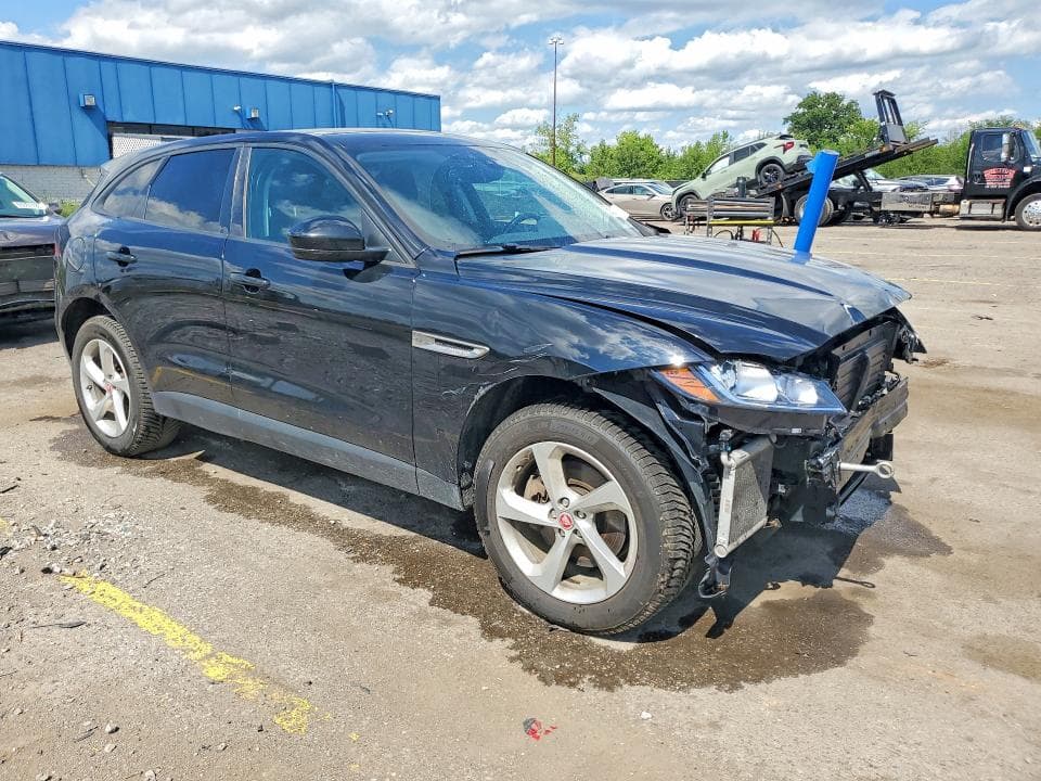 2018 JAGUAR F-PACE PREMIUM 4