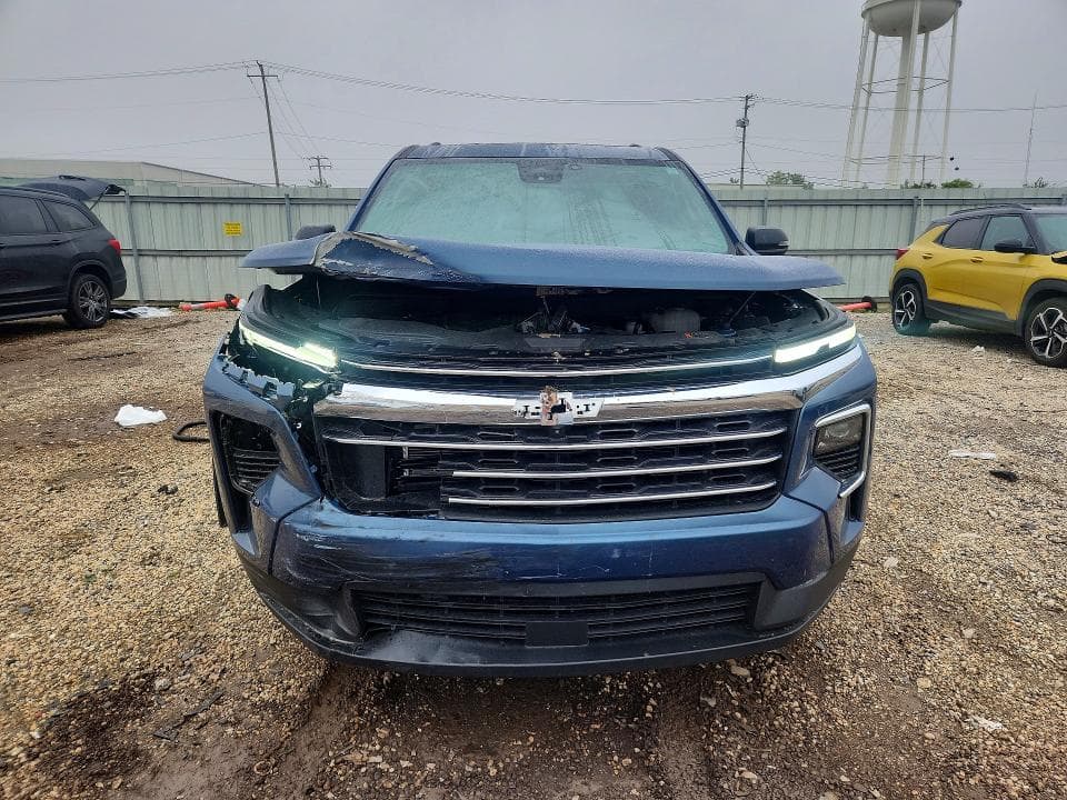 2025 CHEVROLET TRAVERSE LT 5