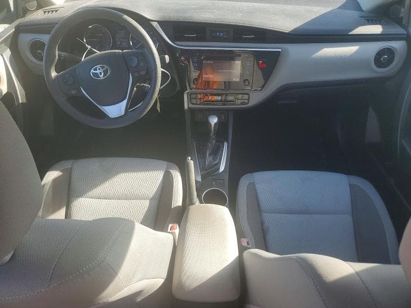 2018 TOYOTA COROLLA LE 8