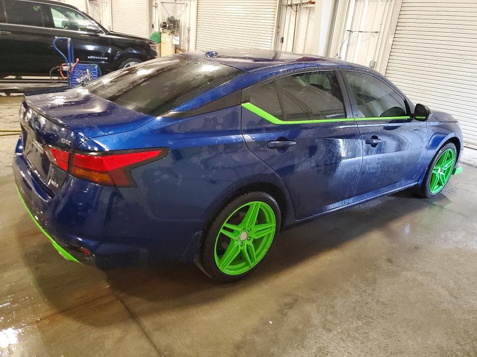 2020 NISSAN ALTIMA SR 3