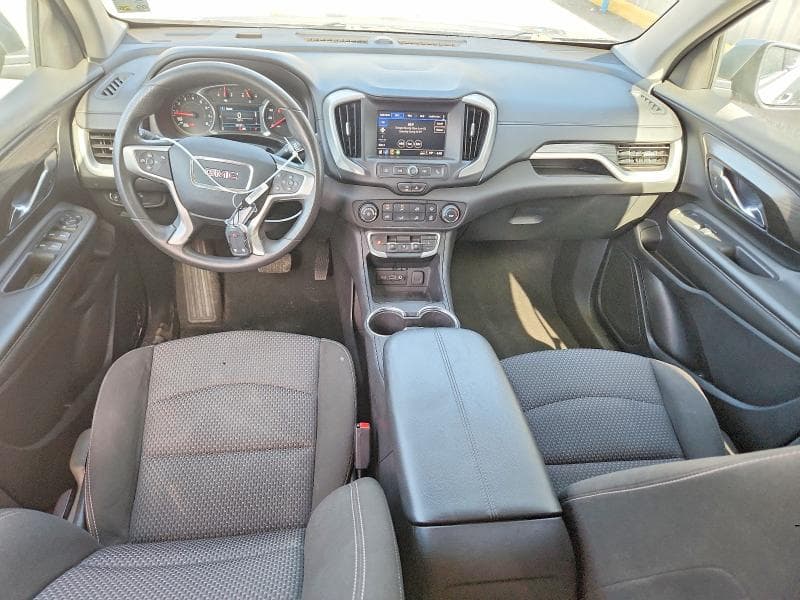 2024 GMC TERRAIN SLE 8