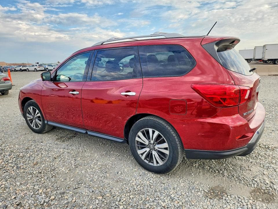 2017 NISSAN PATHFINDER SL 2