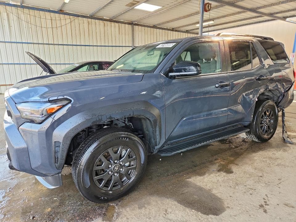2025 TOYOTA 4RUNNER SR5 - 1