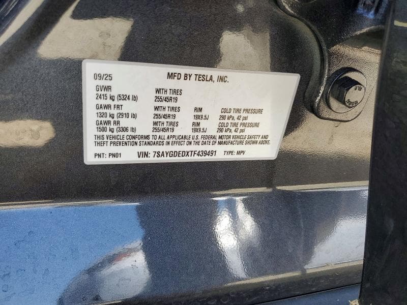 2026 TESLA MODEL Y 14
