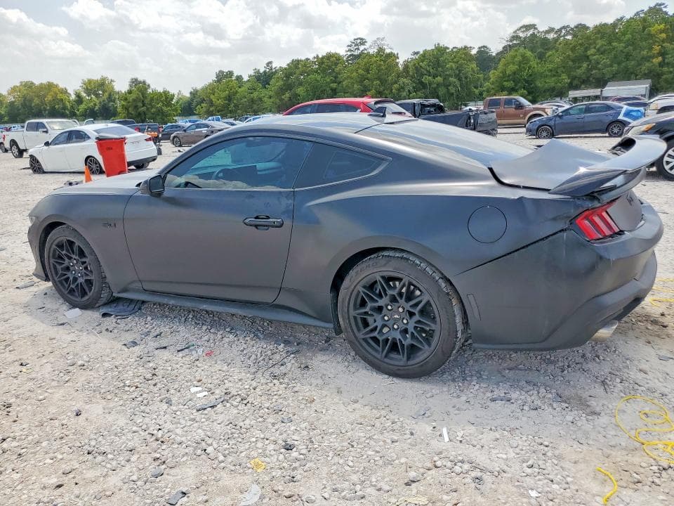 2024 FORD MUSTANG GT 2