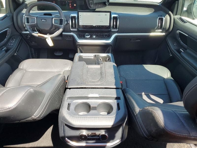 2026 FORD EXPEDITION PLATINUM 8