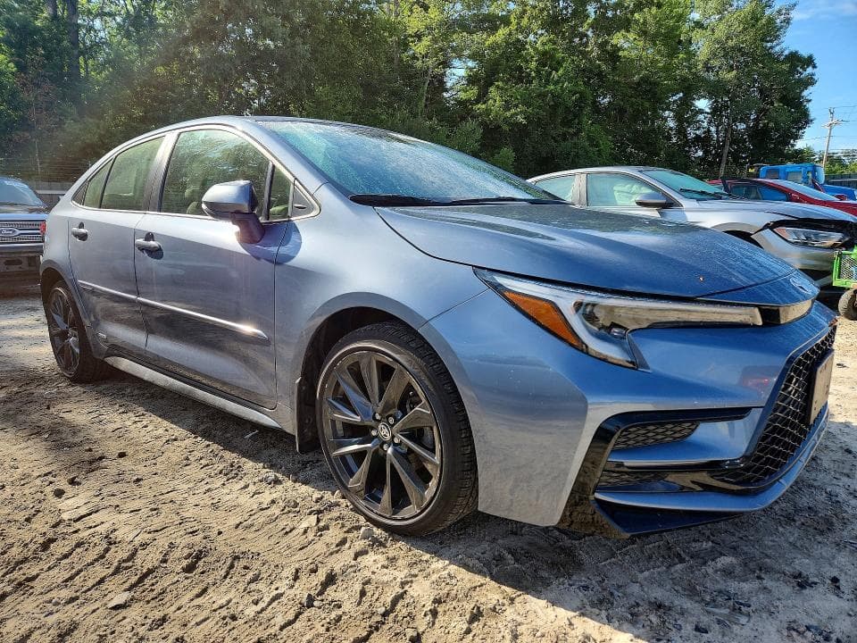 2023 TOYOTA COROLLA HYBRID SE 4