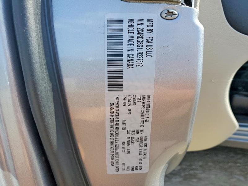 2020 DODGE GRAND CARAVAN SE 14