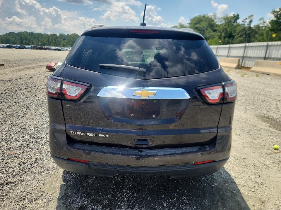 2017 CHEVROLET TRAVERSE LS 6