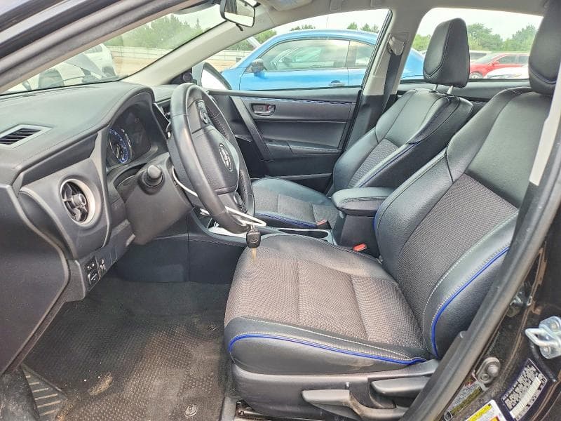 2017 TOYOTA COROLLA SE 7