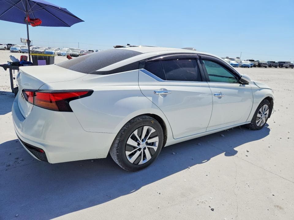 2020 NISSAN ALTIMA S 3