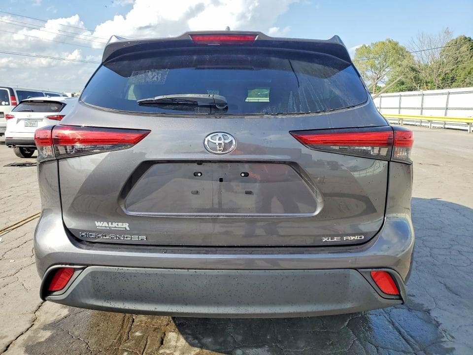 2023 TOYOTA HIGHLANDER XLE 6