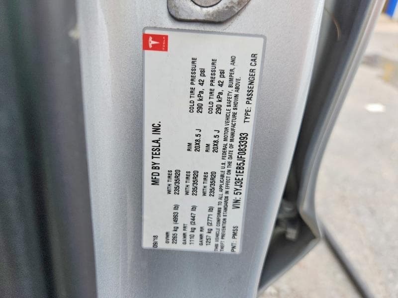 2018 TESLA MODEL 3 13