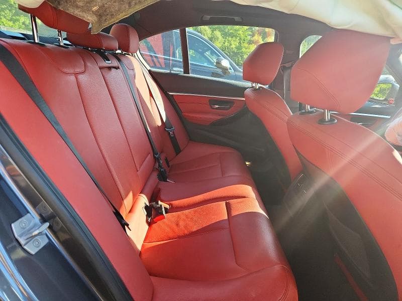 2017 BMW 330 XI 10