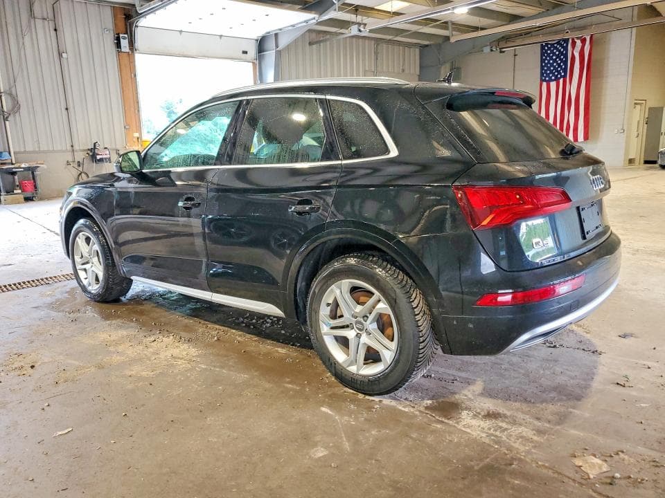2019 AUDI Q5 PREMIUM 2
