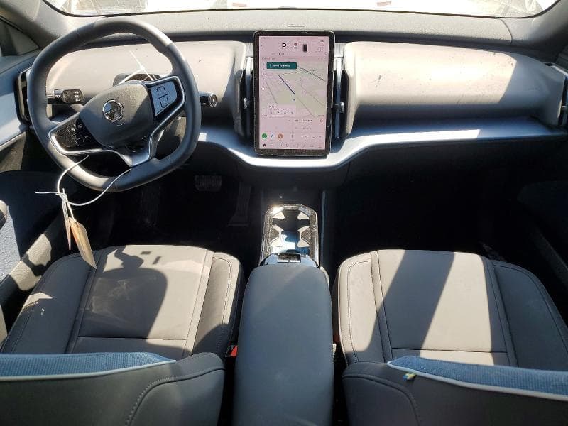 2025 VOLVO EX30 ULTRA 8