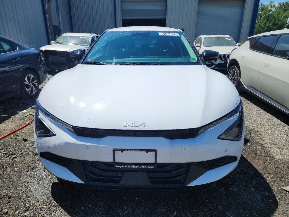 2025 KIA EV6 LIGHT LONG RANGE 5
