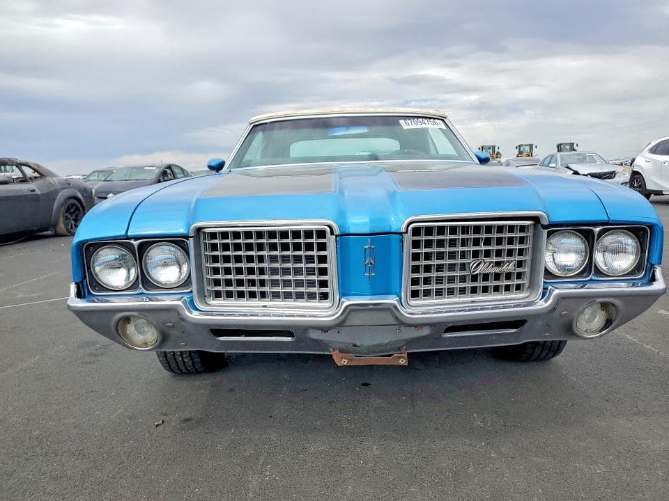 1972 OLDSMOBILE CUT SUPREM 5
