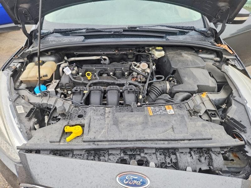 2017 FORD FOCUS SE 11