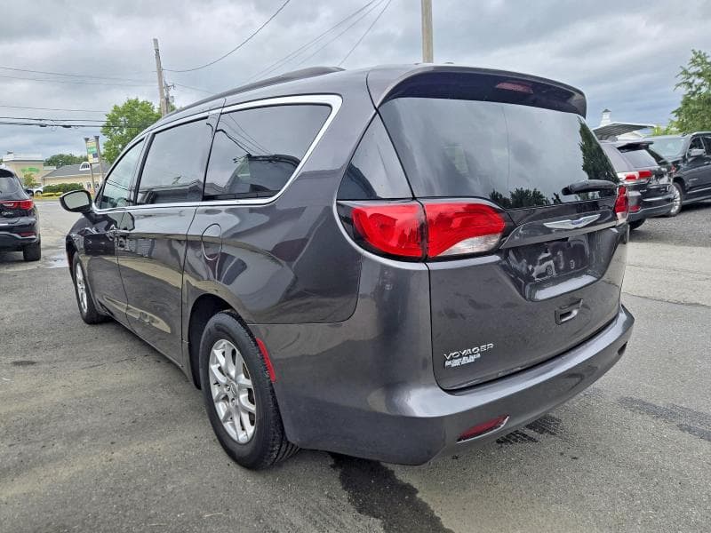 2020 CHRYSLER VOYAGER LXI 3