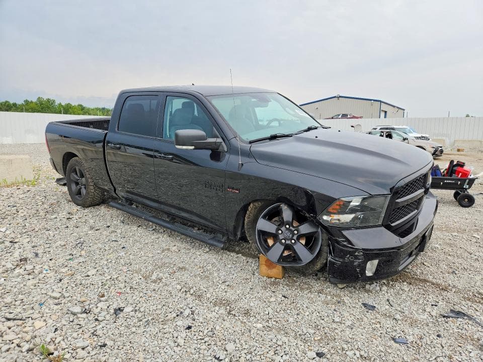 2018 RAM 1500 SLT 4