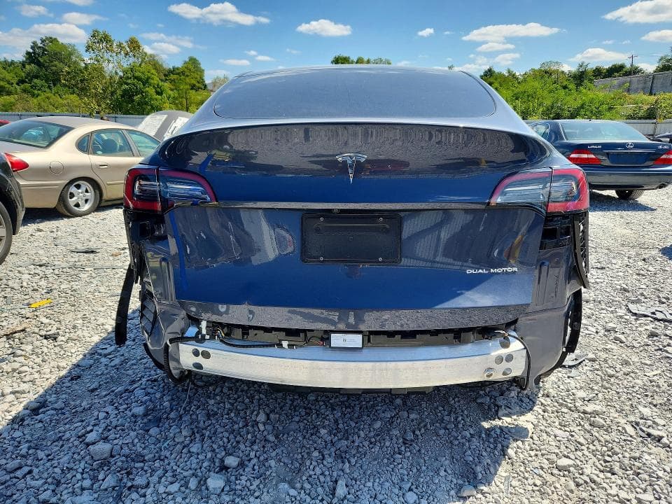 2023 TESLA MODEL Y 6