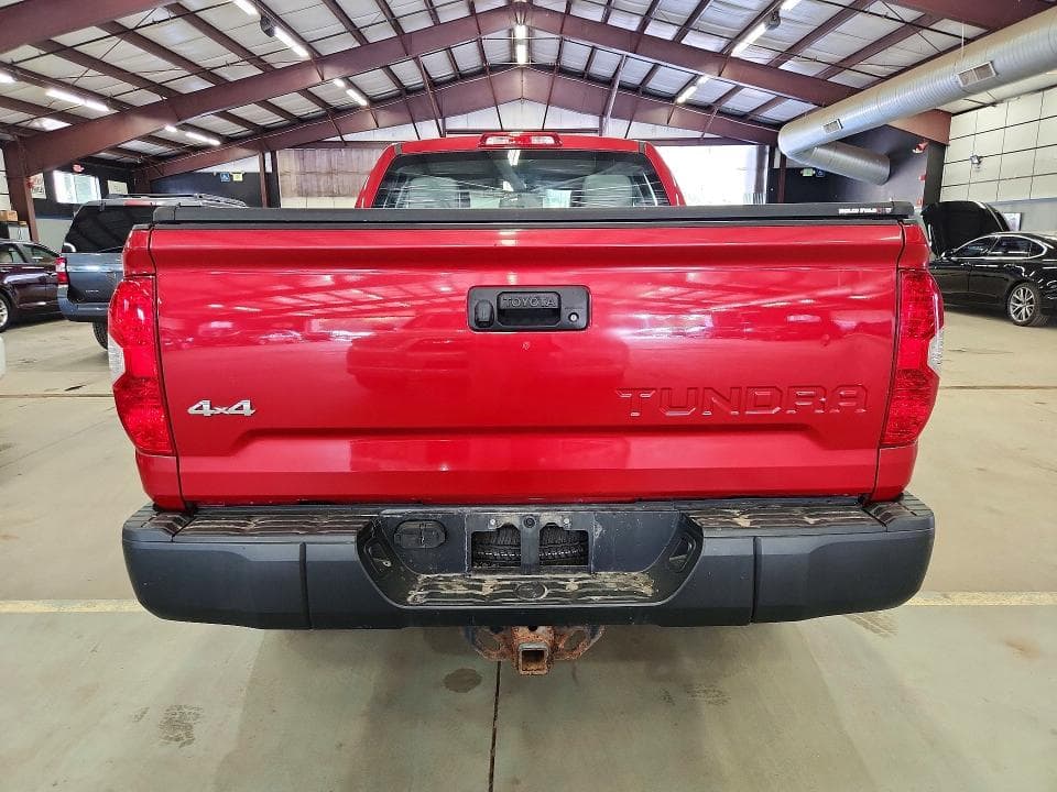 2017 TOYOTA TUNDRA SR 6