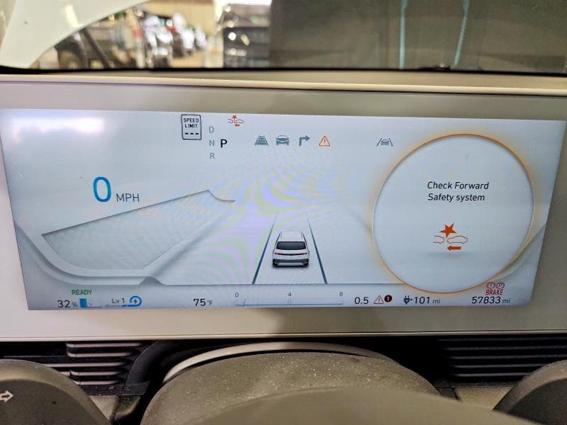 2022 HYUNDAI IONIQ 5 SE 9