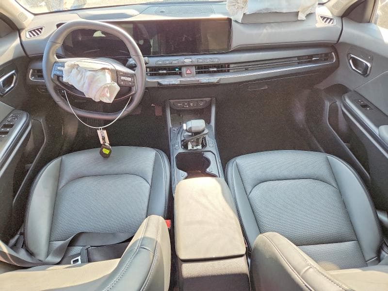 2026 KIA K4 EX 8