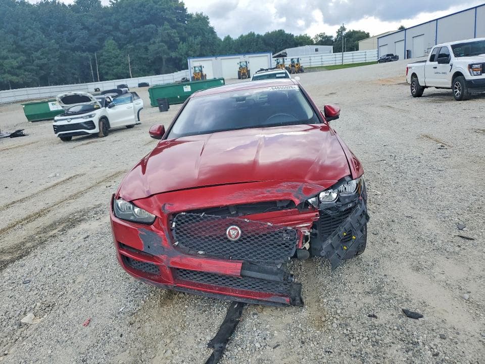 2017 JAGUAR XE PREMIUM 5