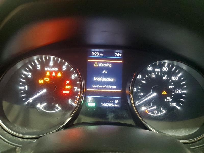 2018 NISSAN ROGUE S 9