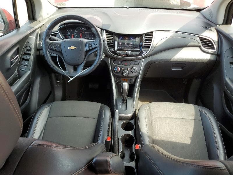 2021 CHEVROLET TRAX 1LT 8