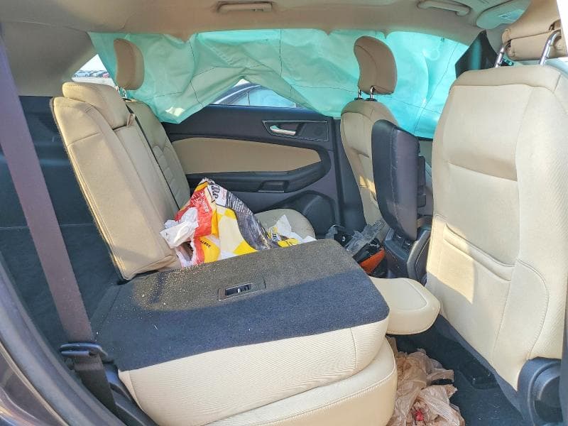 2019 FORD EDGE SE 11