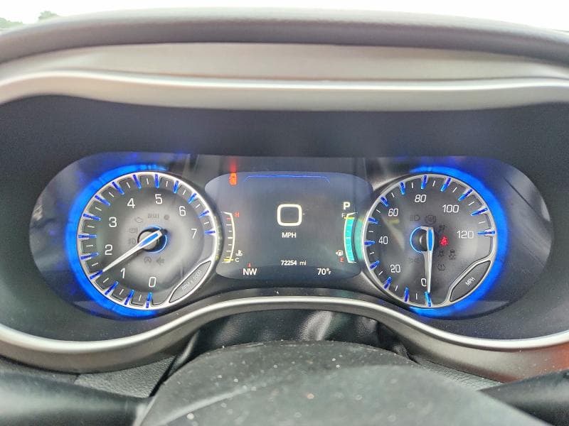 2024 CHRYSLER PACIFICA TOURING L 9
