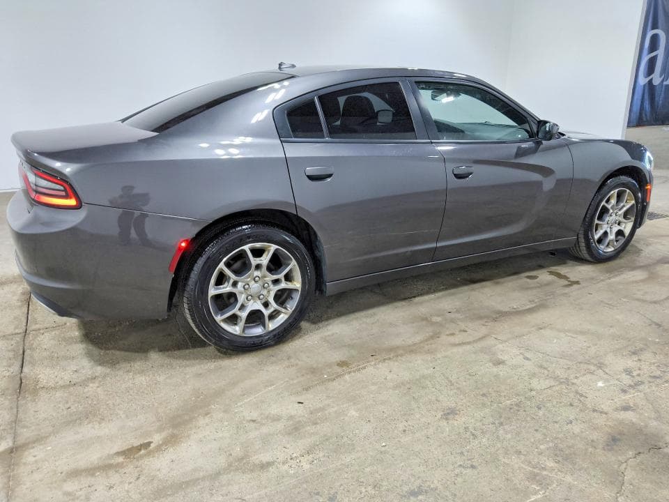 2017 DODGE CHARGER SE 3