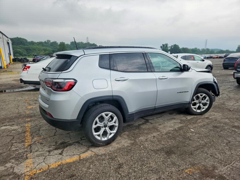 2025 JEEP COMPASS LATITUDE 3