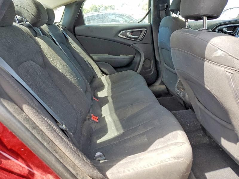 2017 CHRYSLER 200 LX 10