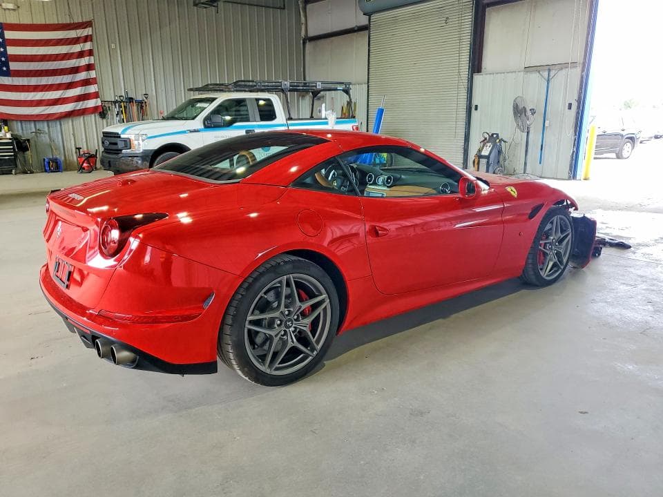 2017 FERRARI CALIFORNIA T 3