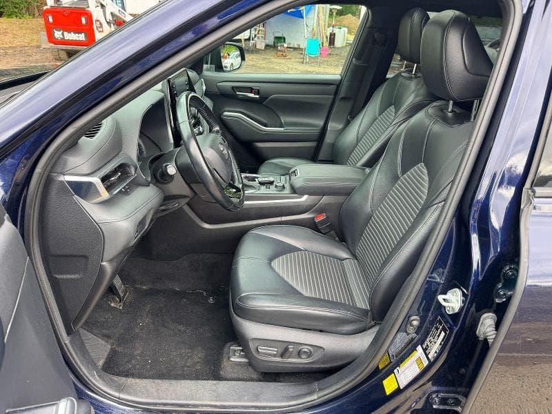 2021 TOYOTA HIGHLANDER XSE 13