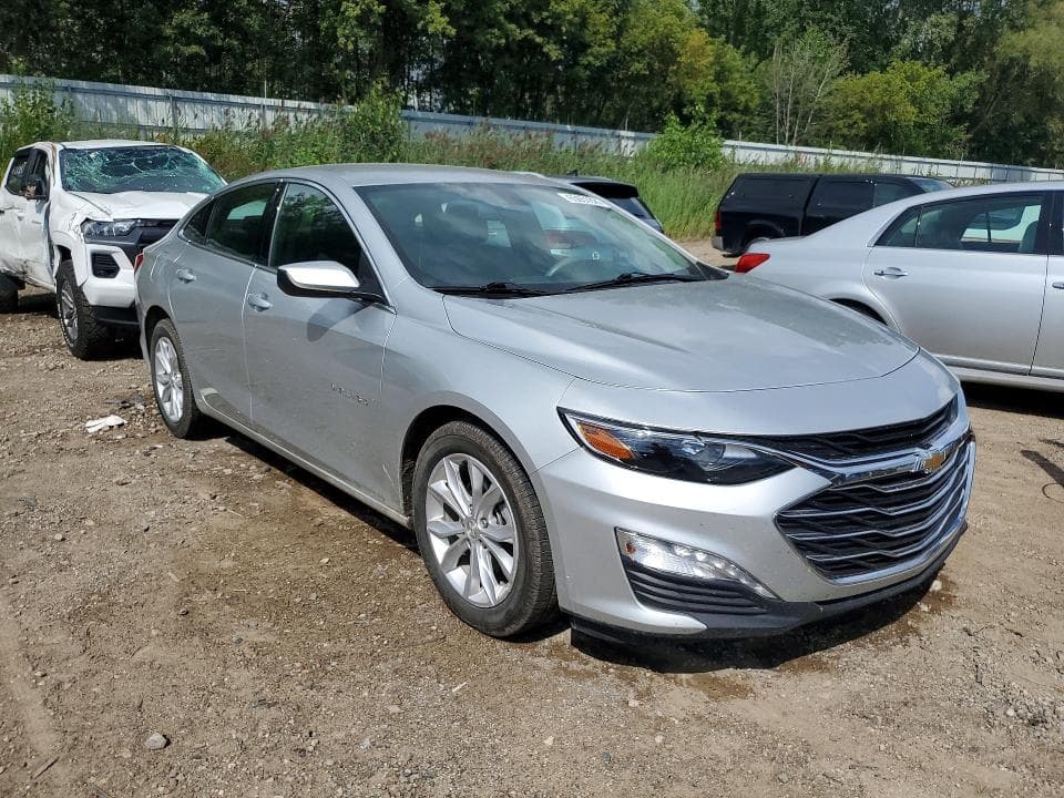 2020 CHEVROLET MALIBU LT 4