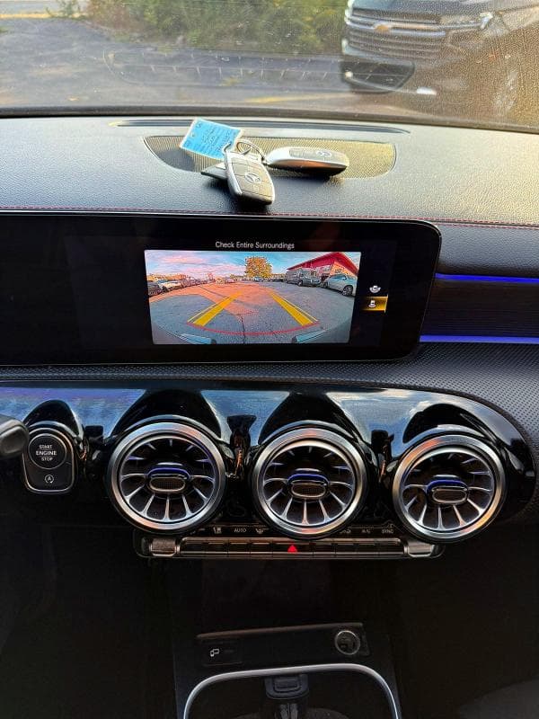 2023 MERCEDES-BENZ CLA 250 4MATIC 10