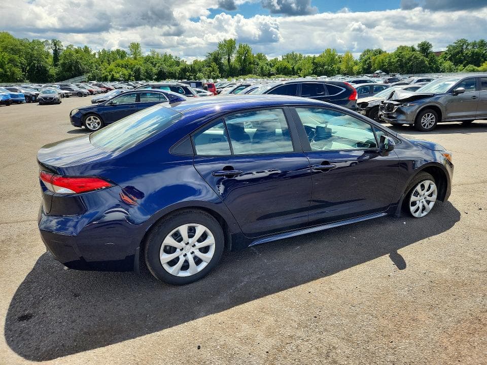 2022 TOYOTA COROLLA LE 3