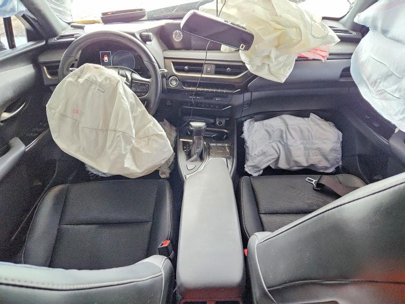 2021 LEXUS UX 200 8